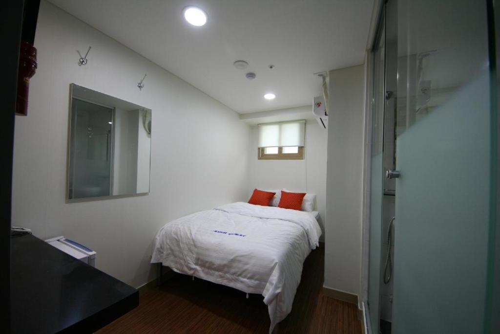 Star Guest House Seul Esterno foto