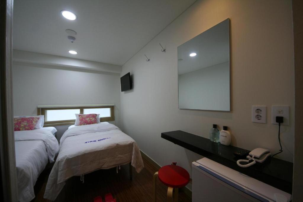 Star Guest House Seul Esterno foto