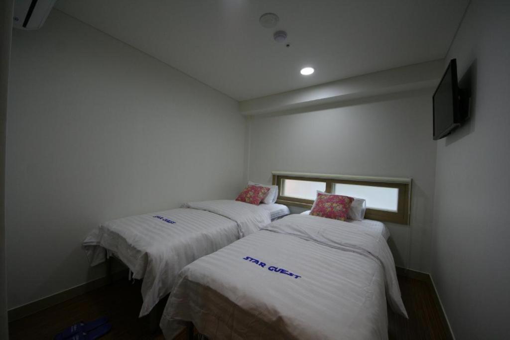Star Guest House Seul Esterno foto